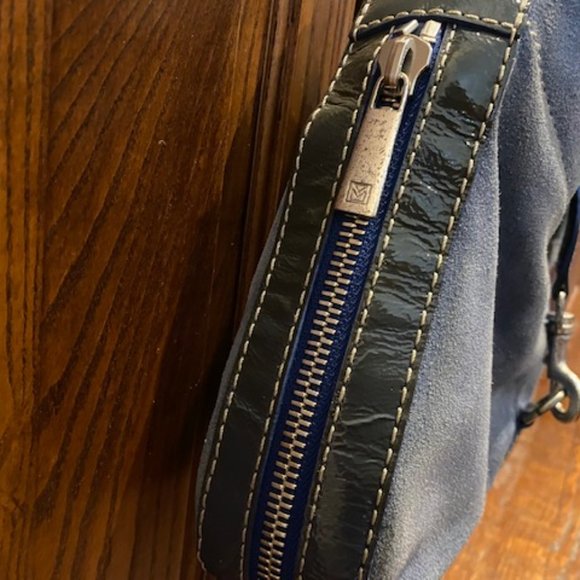 MICHAEL KORS * Medium BLUE SUEDE * multi pocket shoulderbag / purse with DUSTBAG - Picture 5 of 16